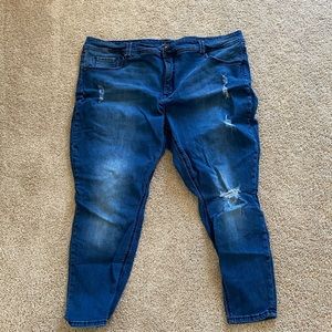 Melissa McCarthy Slimming Jeans